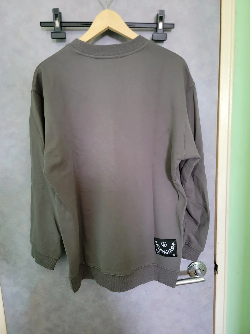 Graphic Crewneck Sweatshirt